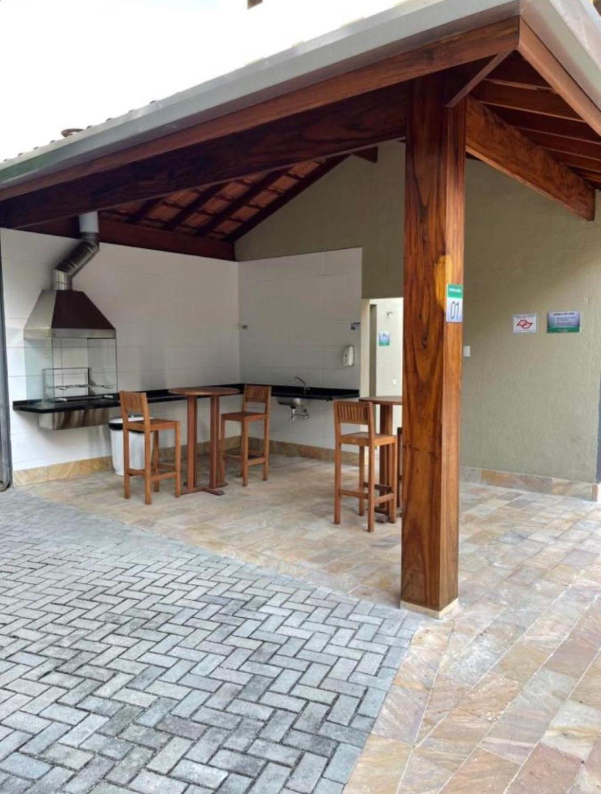 Burgos Jardim Palmeiras Jp * Ubatuba